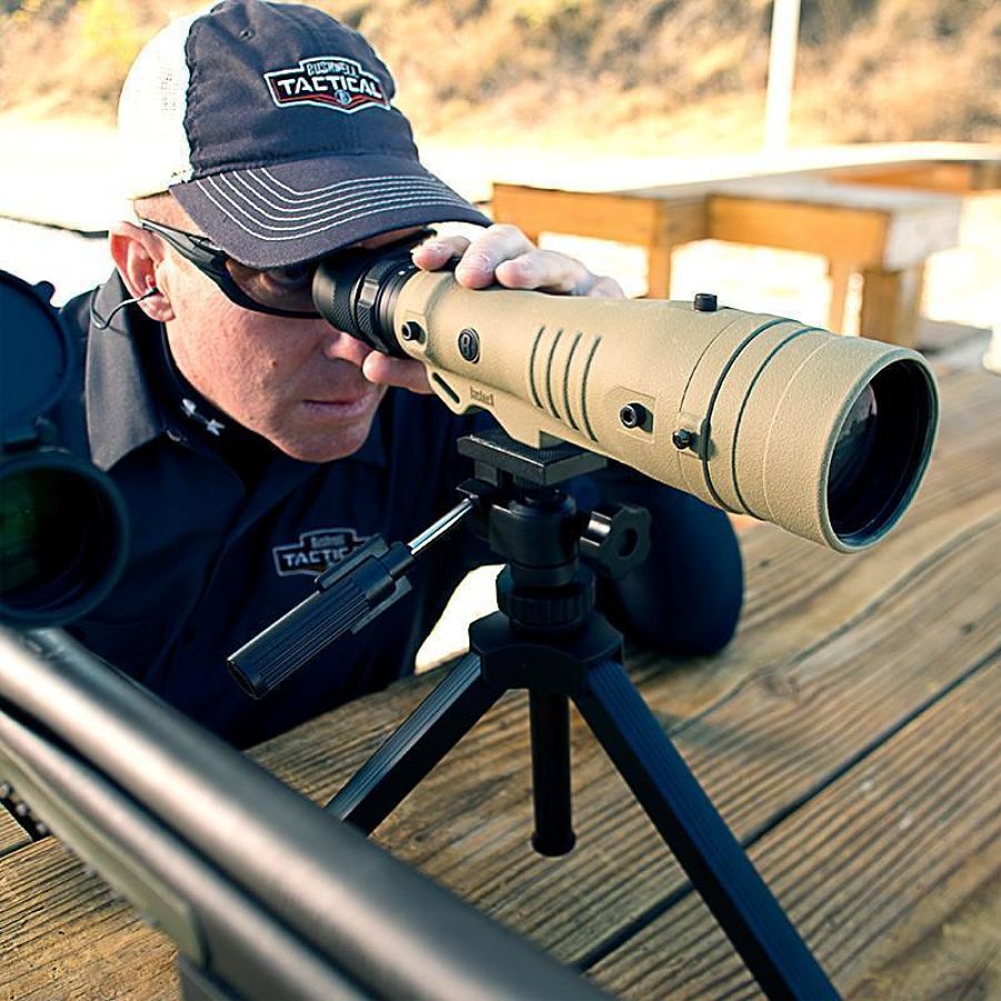 Bushnell Elite Tactical LMSS 8-40x60 utilizándolo